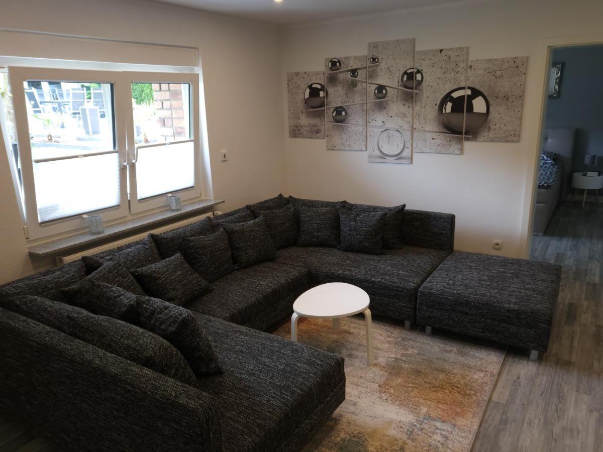 Ferienwohnung Saturn Mülheim an der Ruhr Exteriör bild