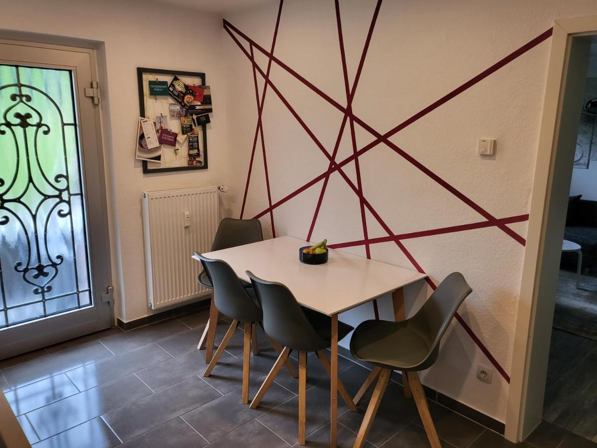 Ferienwohnung Saturn Mülheim an der Ruhr Exteriör bild